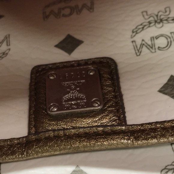 MCM Tote Bag White Logo Visetos Canvas Leather Trim Shoulder Bag - Picture 12 of 16